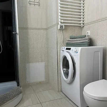 Cozy In Old & Free Underground Parking Apartment Riga